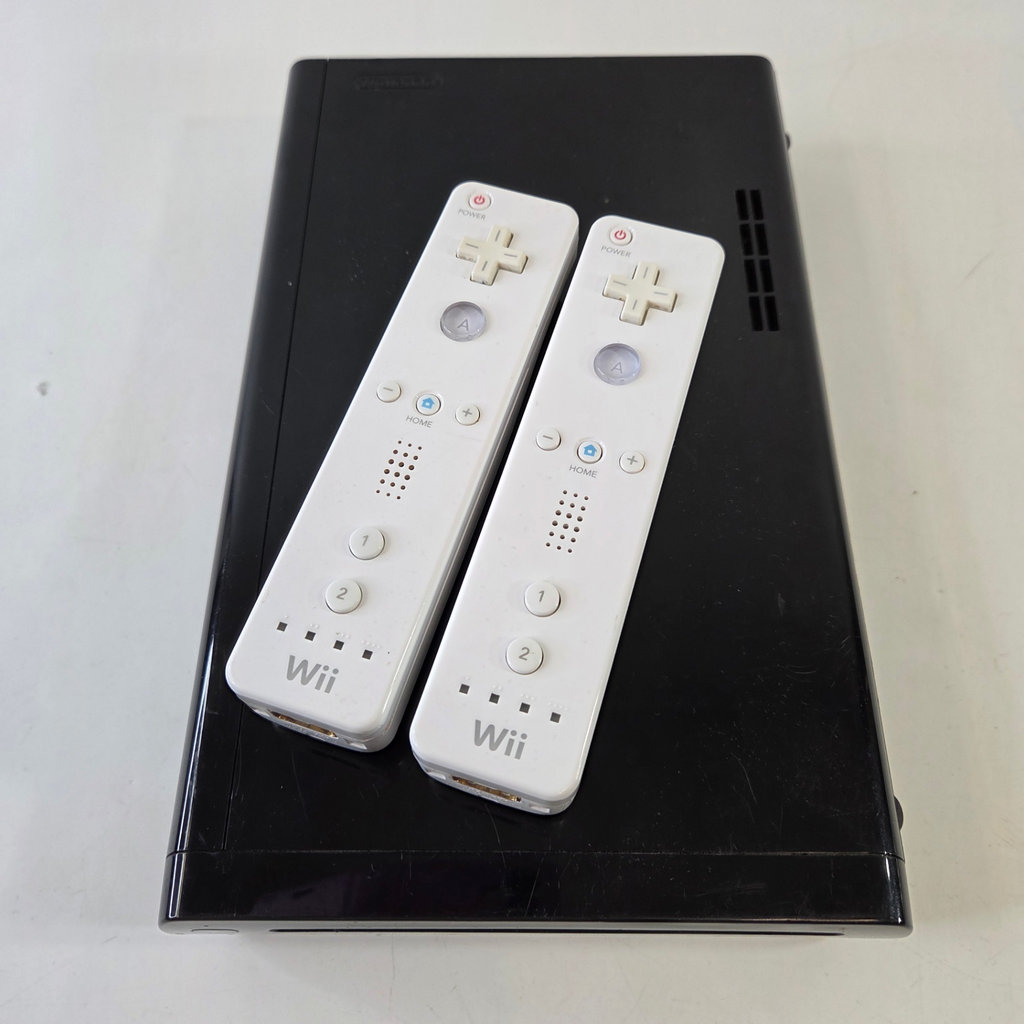 Wii U Console with Wii Controllers - image 2 of 3