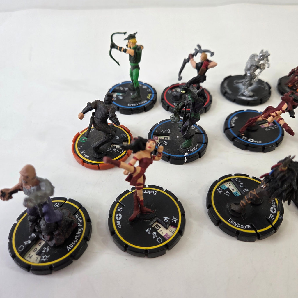 DC Comics Wizkids Minifigures - image 2 of 3