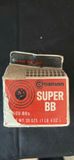 Assorted vintage collectibles and decorative items - thumbnail 3 of 25