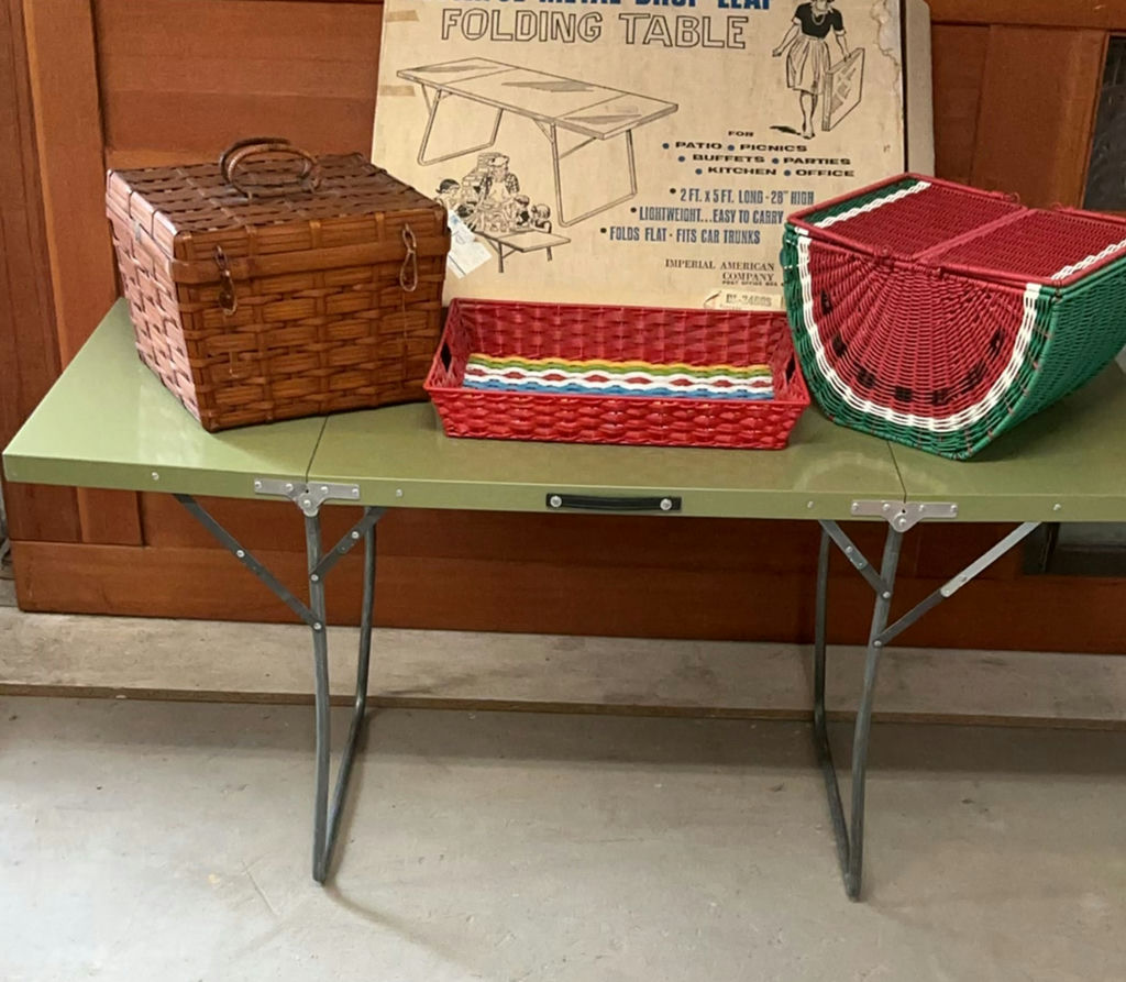 Vintage Folding Table And Picinic Baskets - image 1 of 11