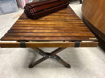 Collapsible wooden benches - Image 1 of 6