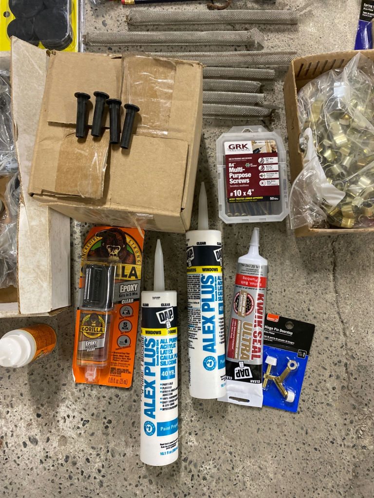 Hardware Lot With Special Features - image 6 of 10