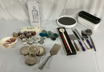 Assorted kitchenware and decorative accessories - Image 1 of 8