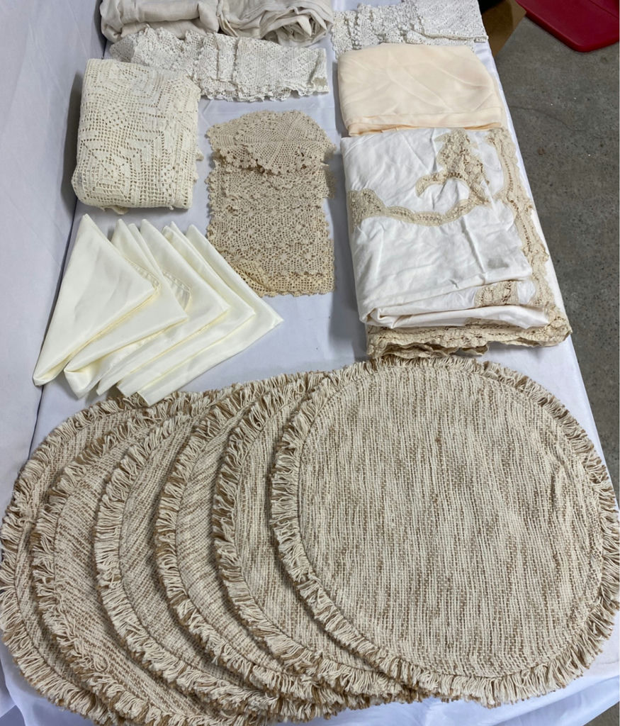 Lace Tablecloth and Pieces and More - image 2 of 7