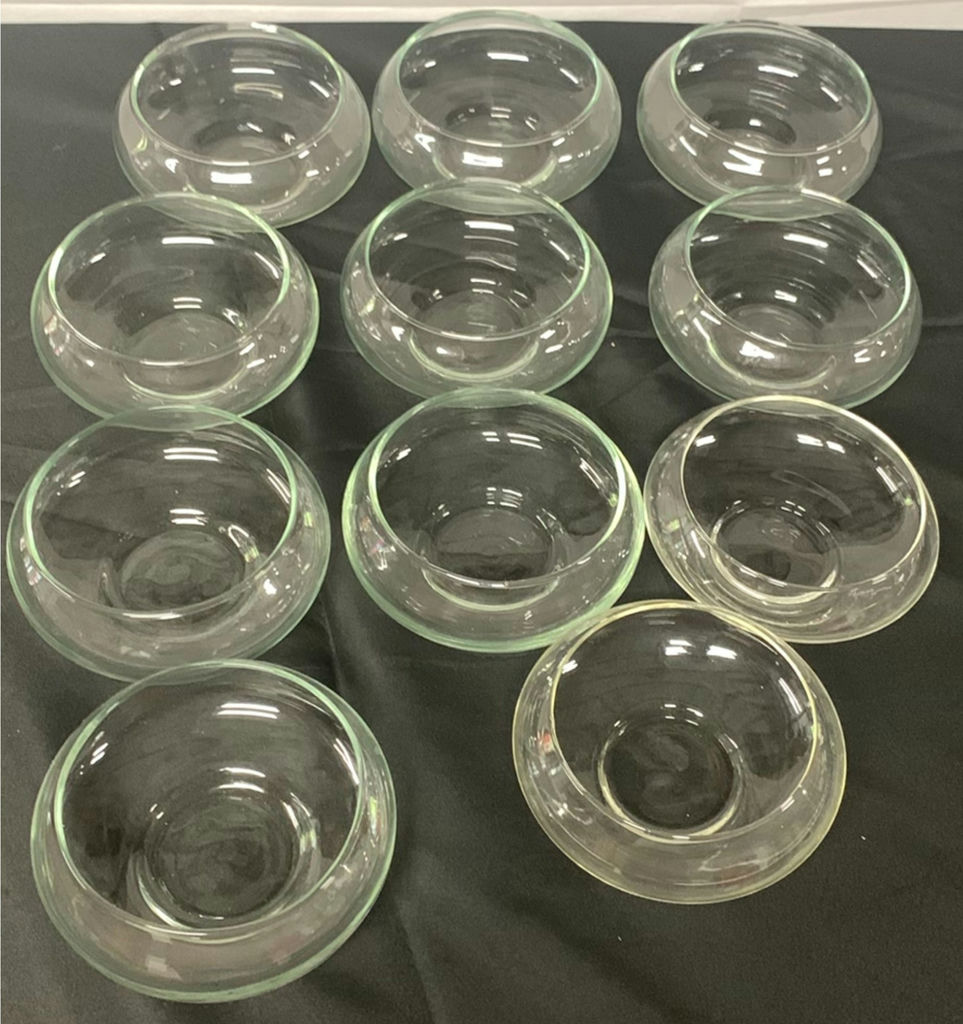 Round Floating Candle Holders And Candles - image 4 of 5