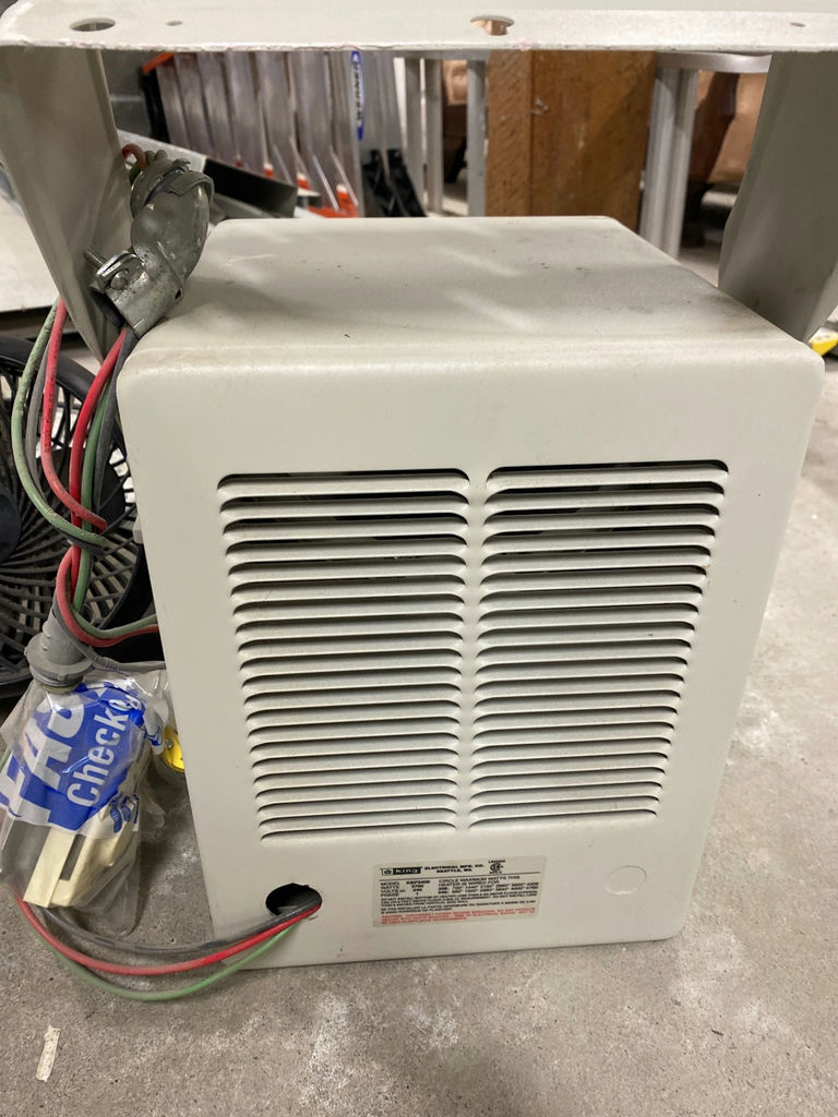 Electric Fans and Heaters - image 3 of 7