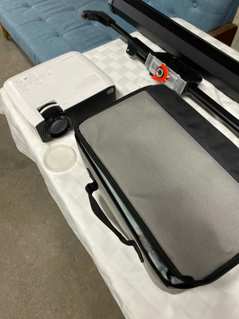 Projector and Display Screen with Stand - image 6 of 6