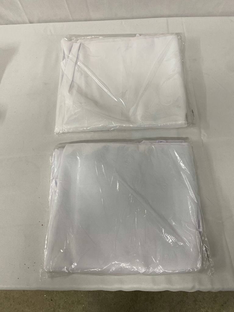 Formal and Vintage Linen Napkins and Tablecloths  - image 9 of 9