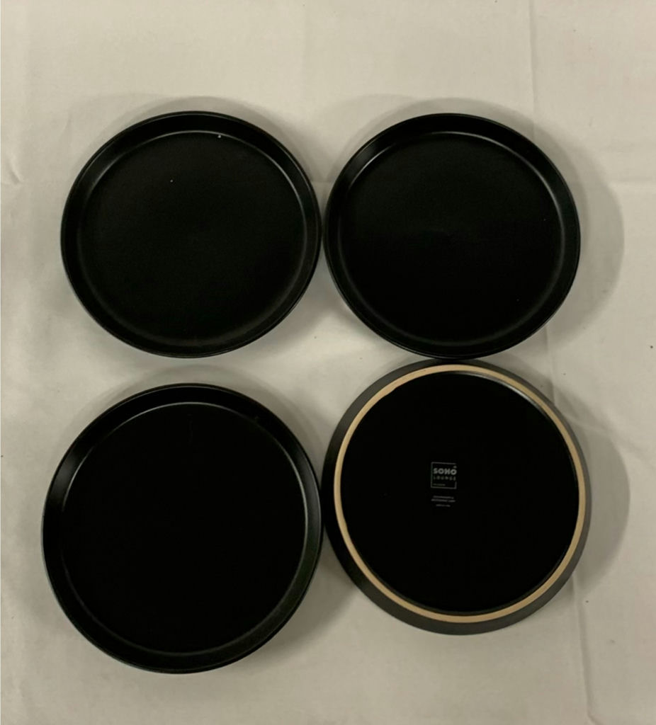 Black Dishes - image 4 of 6