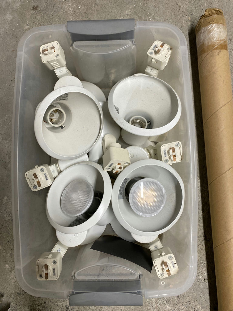 Security and Track Lighting, Fixtures and Components - image 6 of 8