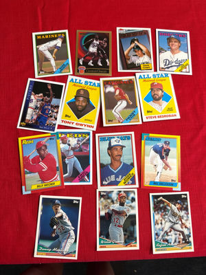 Vintage Topps Baseball Trading Cards - Image 1 of 3