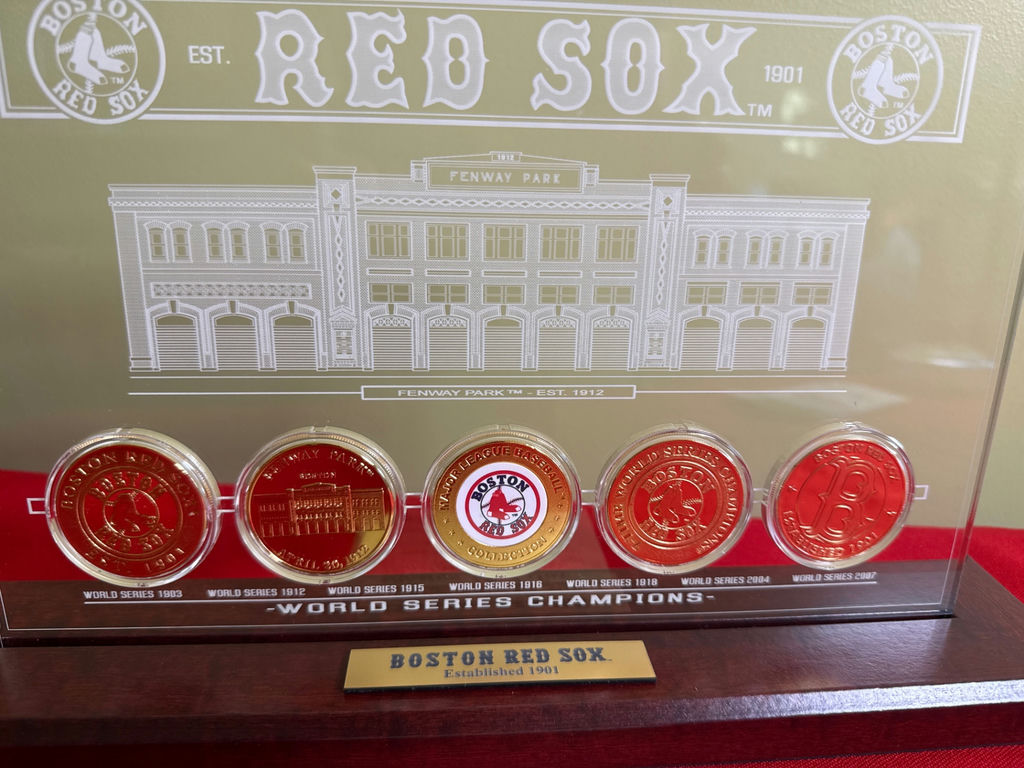 Boston Red Sox World Series Champions commemorative medallion set - image 2 of 3