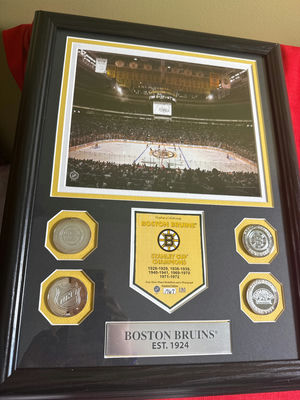 Boston Bruins Stanley Cup Champions Framed Memorabilia - Image 1 of 3