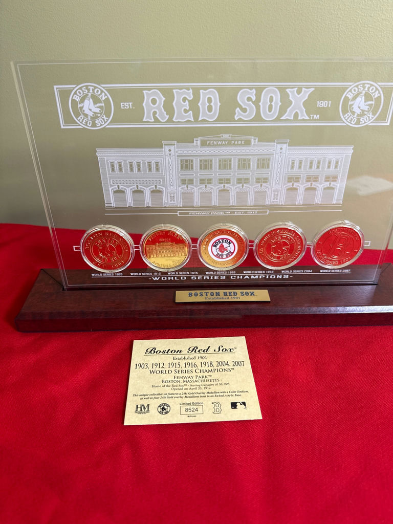 Boston Red Sox World Series Champions Gold Medallion Set - image 1 of 3
