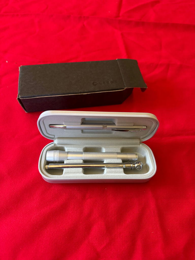 Leeds Compact metal precision tool and pen set in case - image 1 of 3