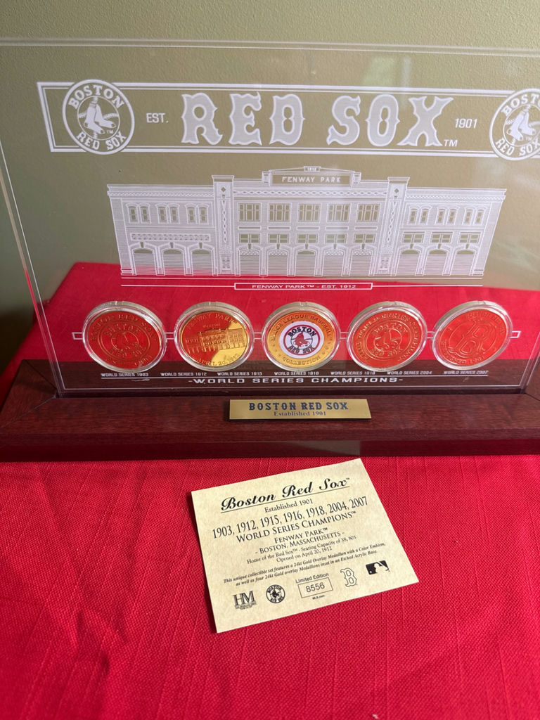 Boston Red Sox World Series Champions Coin Set - image 1 of 3