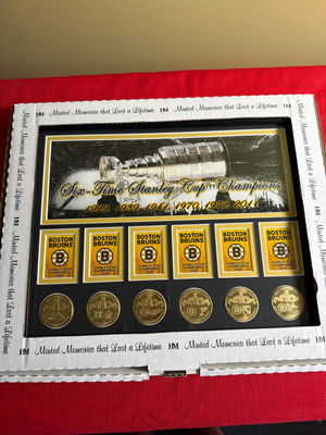 Boston Bruins Stanley Cup Champions commemorative coin and card set - Image 1 of 2