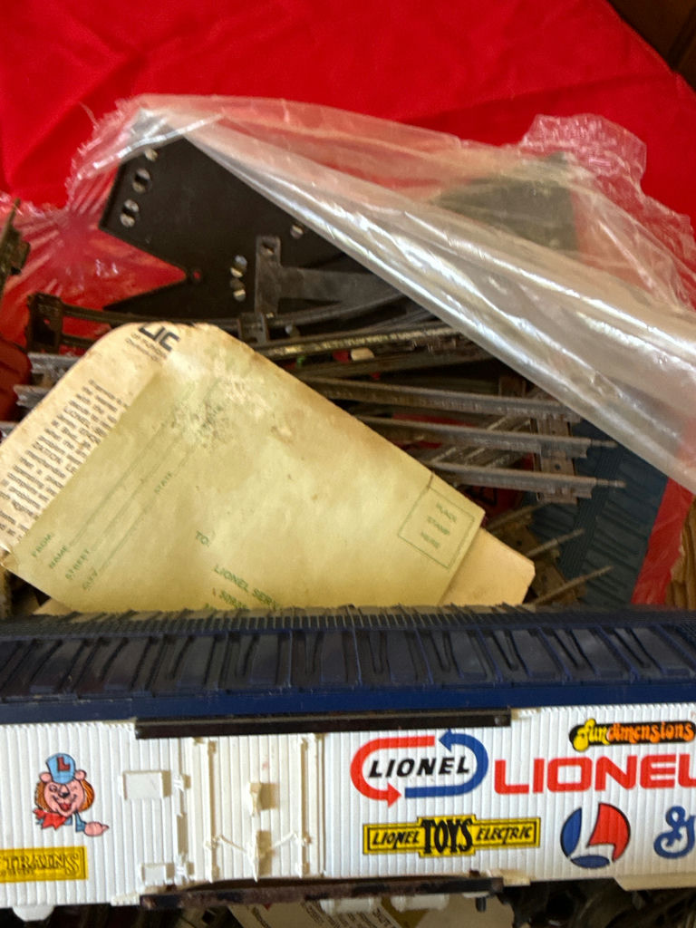 Lionel Model Train Cars and Track - image 2 of 3