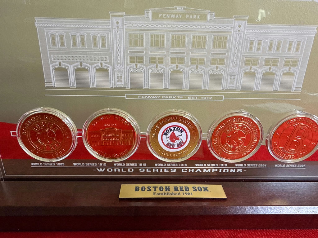 Boston Red Sox World Series Champions Commemorative Coin Set - image 2 of 3