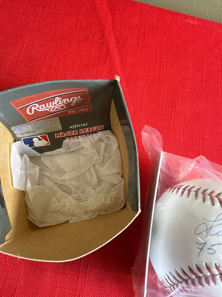 Autographed Fred Lynn MLB Baseball with COA and Rawlings Box - image 4 of 4