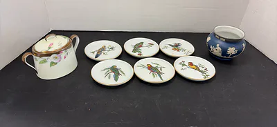Small Ceramics and Porcelain Dishes - Image 1 of 13