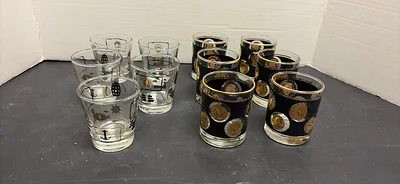 MCM Decorative Drinking Glasses - Image 1 of 9