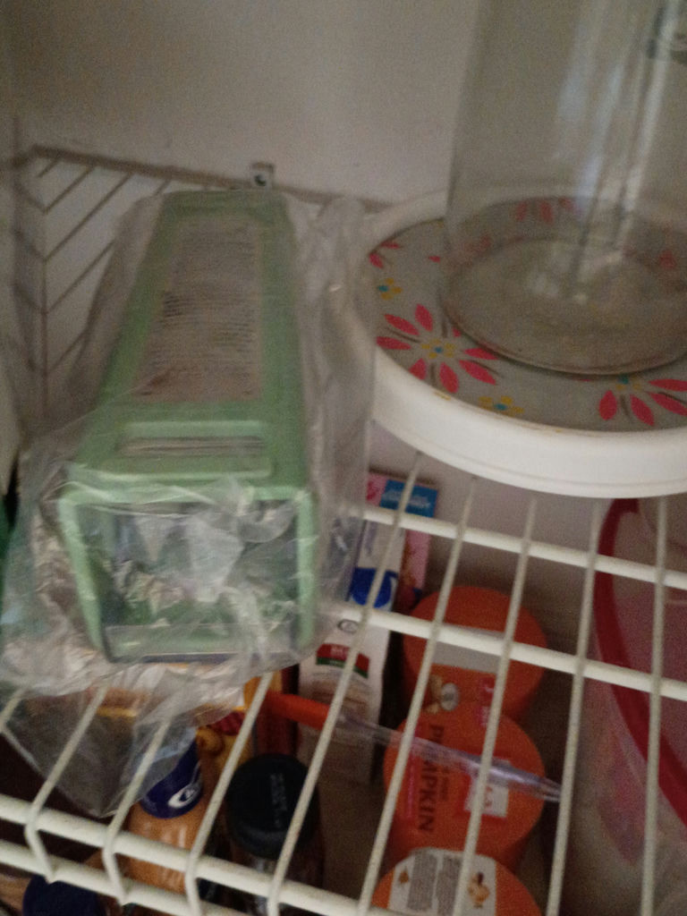 Kitchen Gadgets and Bakeware Assortment - image 4 of 7