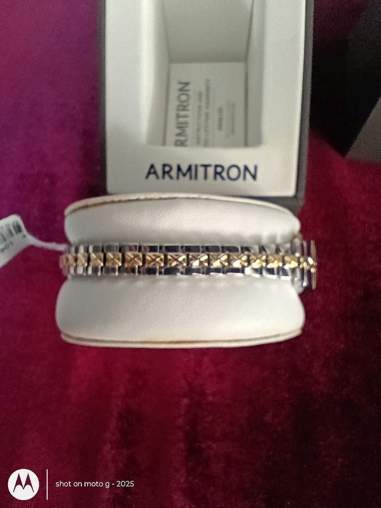 Armitron Analog Wristwatch with Box - image 3 of 7