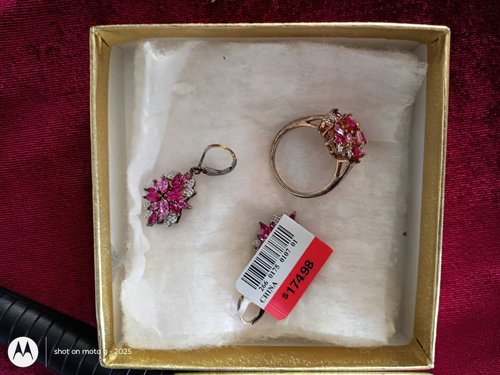 14K Gold Ring and Drop Earrings Jewelry Set - image 8 of 9