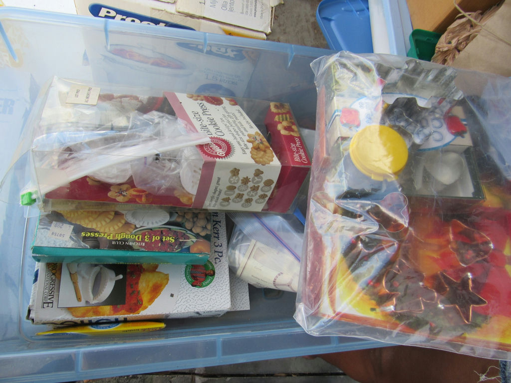 Cookie Press and Cookie Cutter Baking Accessories - image 2 of 4