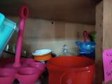 Assorted Plastic Kitchen Containers, Measuring Cups, Mug, and Digital Scale - thumbnail 5 of 5