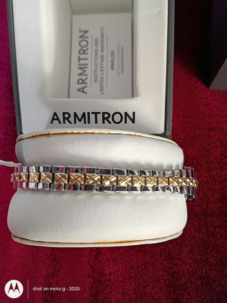 Armitron Analog Wristwatch with Box - image 4 of 7