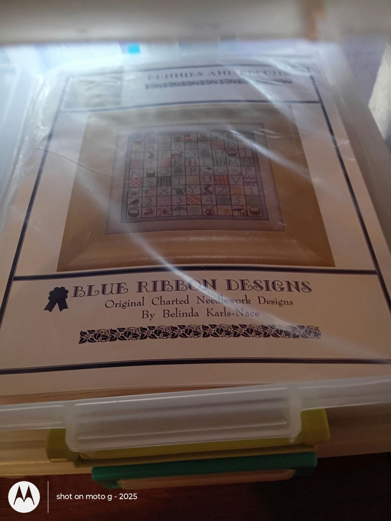 Organized Cross Stitch and Needlework Supplies - image 2 of 10