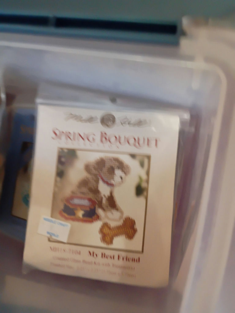 Craft Supplies, Decorative Figurines, and Storage Containers - image 11 of 22