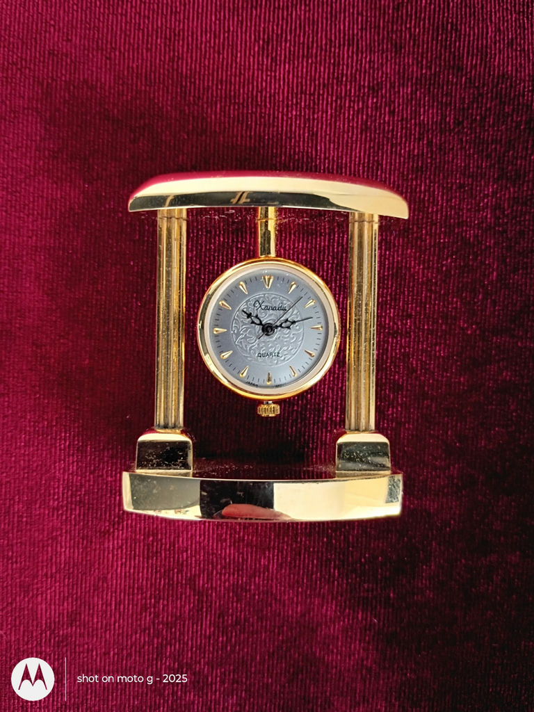 Gold-Tone Quartz Desk Clock - image 1 of 4