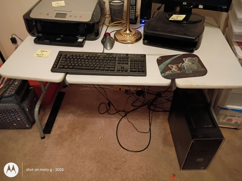 Computer Workstation - image 1 of 2