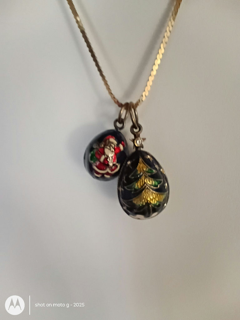 Gold 14k Necklace with Two Decorative Egg Charms - image 4 of 5