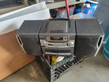 Aiwa Stereo System with Dual Speakers - thumbnail 1 of 1