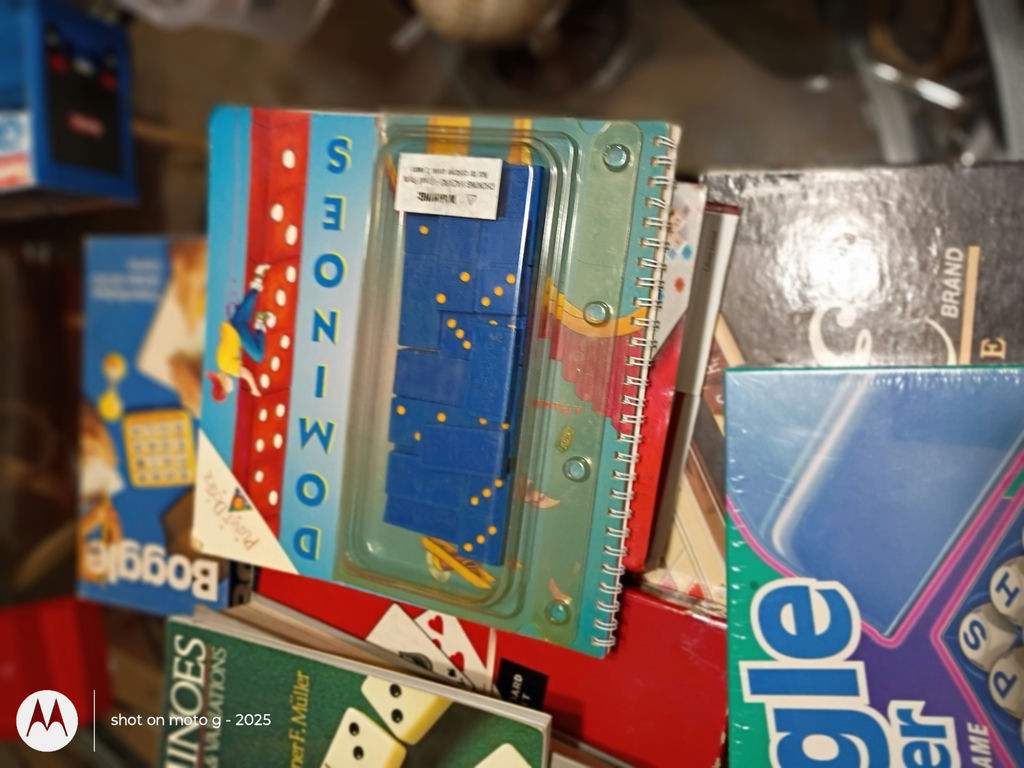 Assorted Board Games, Card Games, and Puzzle Items - image 4 of 8