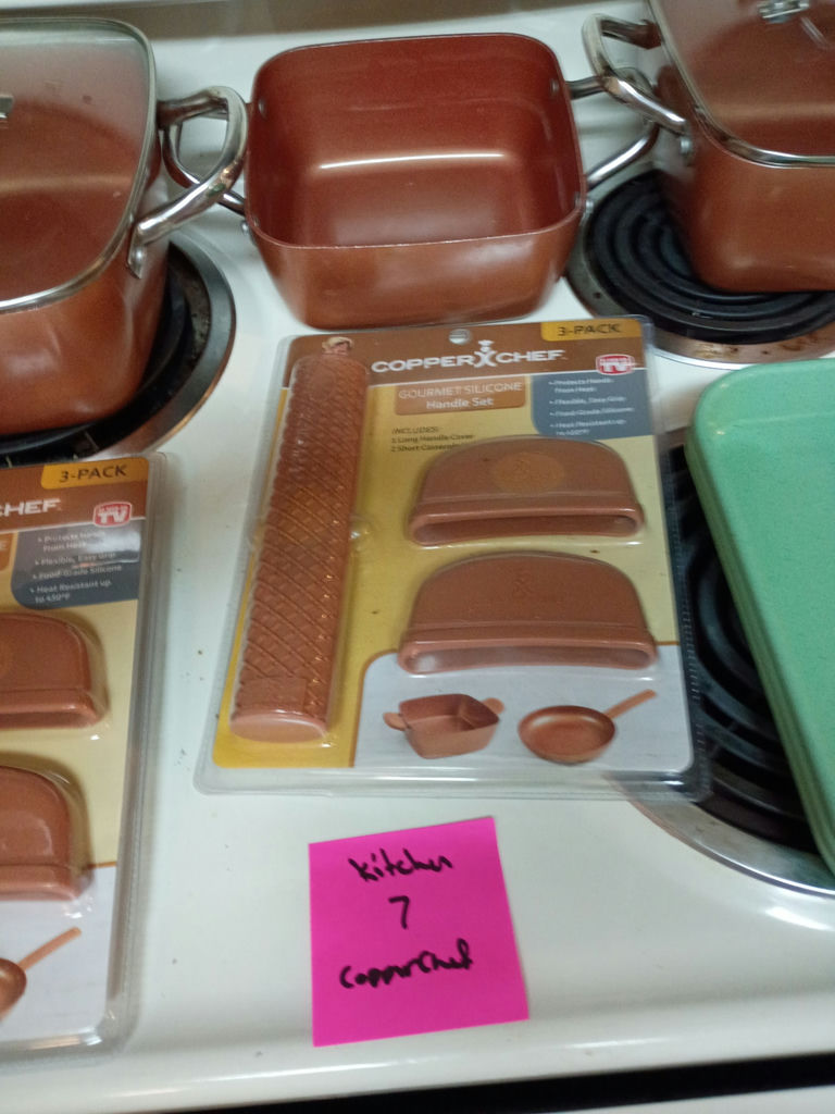 Copper Chef Cookware and Silicone Handle Sets - image 3 of 6