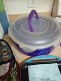 Assorted Kitchen Bakeware and Cooking Accessories - thumbnail 4 of 10