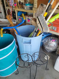Assorted Household and Garden Items - thumbnail 6 of 8