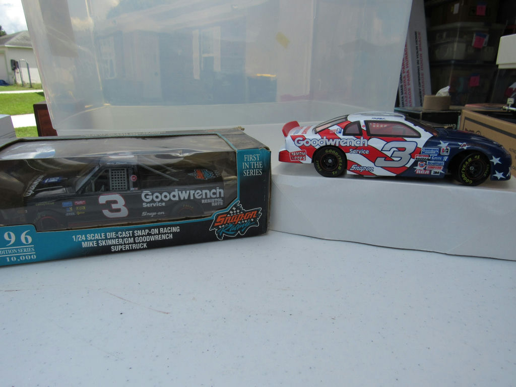 Two NASCAR Die-Cast Model Vehicles - image 1 of 1