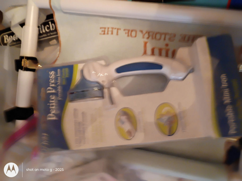 Needlework Up-Light and Embroidery Supplies - image 3 of 11