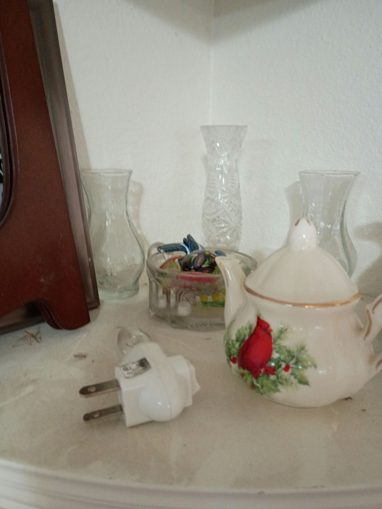 Decorative Figurines, Glass Lamp, Picture Frame, and Ceramic Pitchers - image 6 of 7