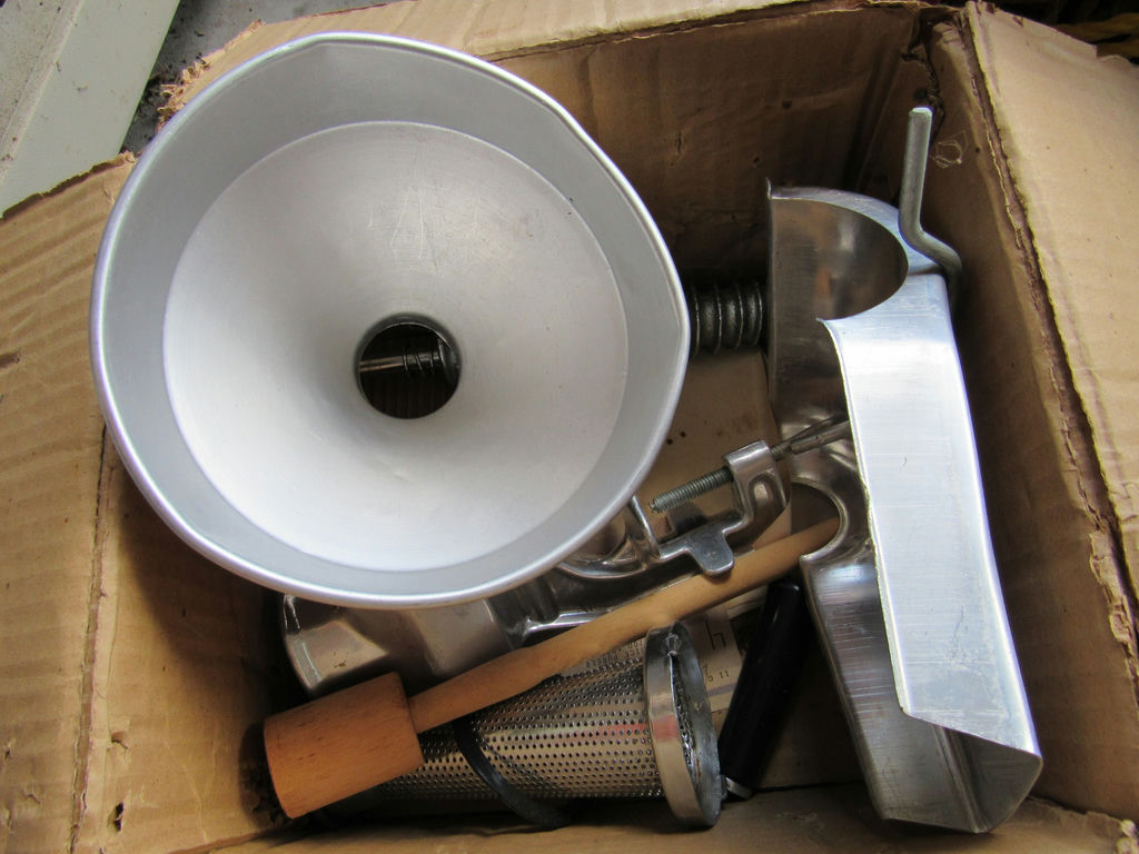 Assorted Baking Pans and Food Processing Attachments - image 4 of 6