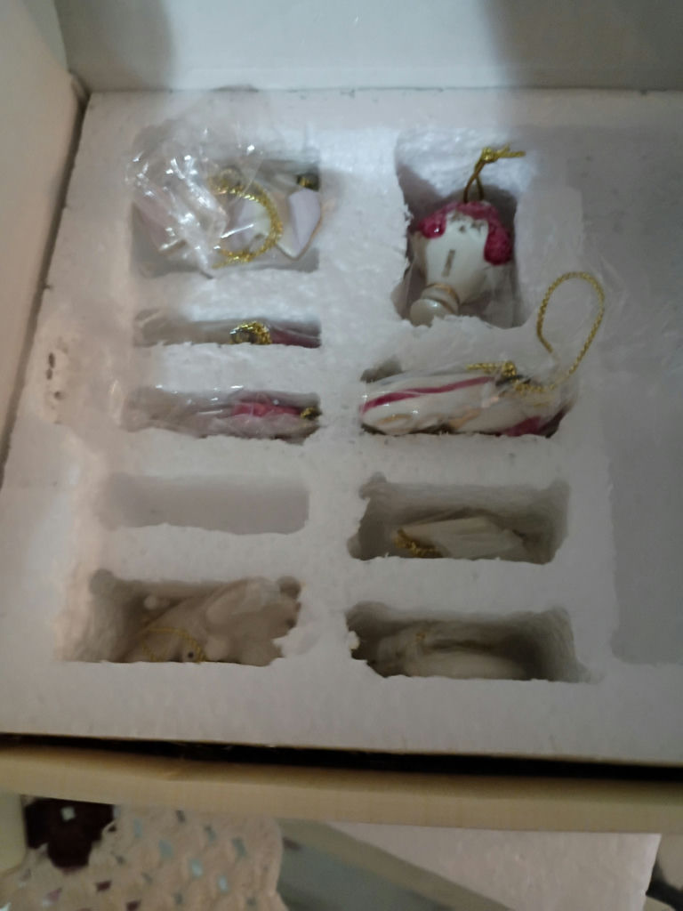 Lenox Holiday Figurines and Ornament Display Items - image 9 of 14