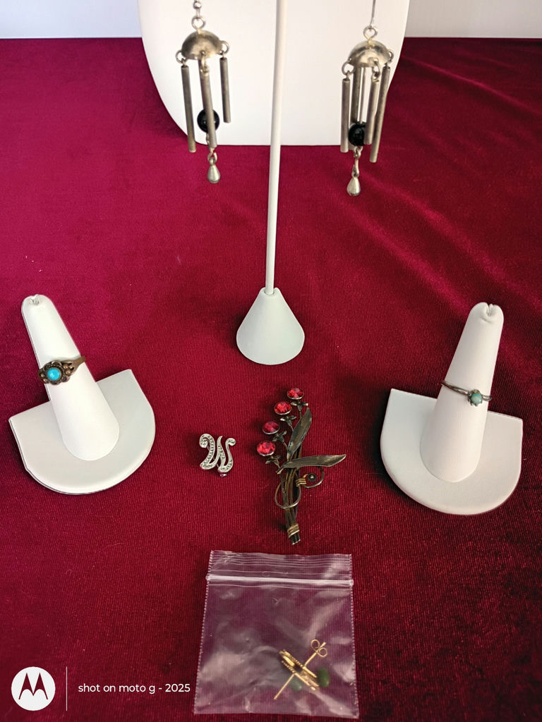 Assorted Jewelry Pieces Including Rings, Earrings, and Brooch - image 2 of 7