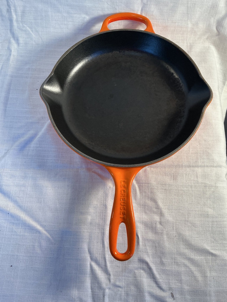 Cast iron skillets including Le Creuset - image 6 of 6