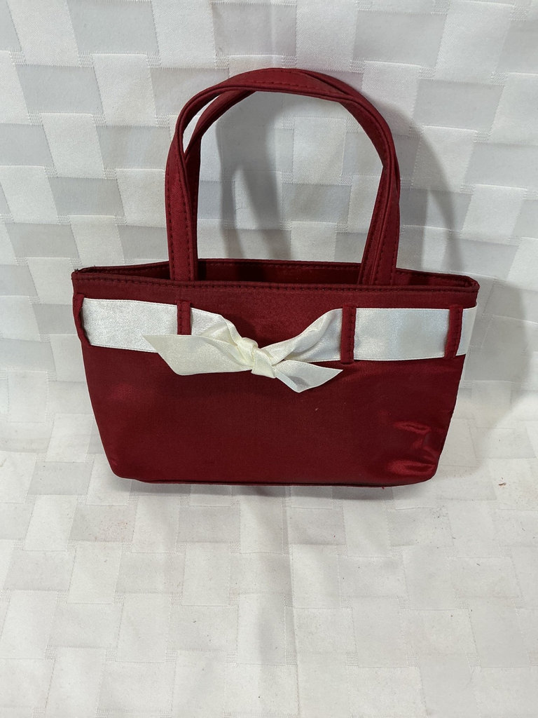 Bridal veil with burgundy edging and matching burgundy handbag - image 4 of 5